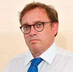 Адріан Вулдрідж